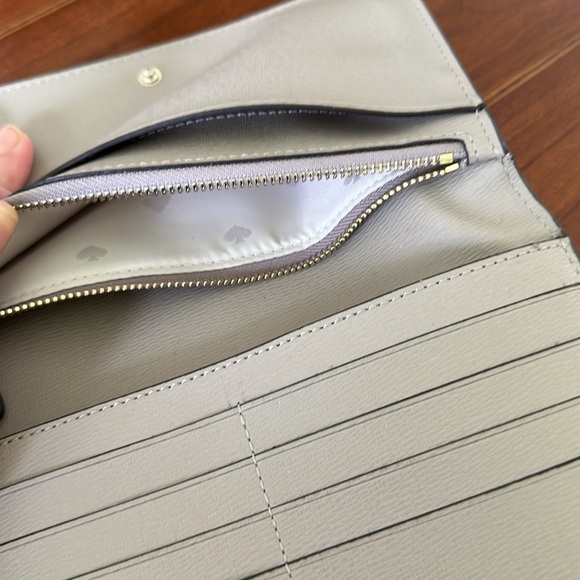 Kate Spade Wristlet Wallet Tan - Picture 3 of 8